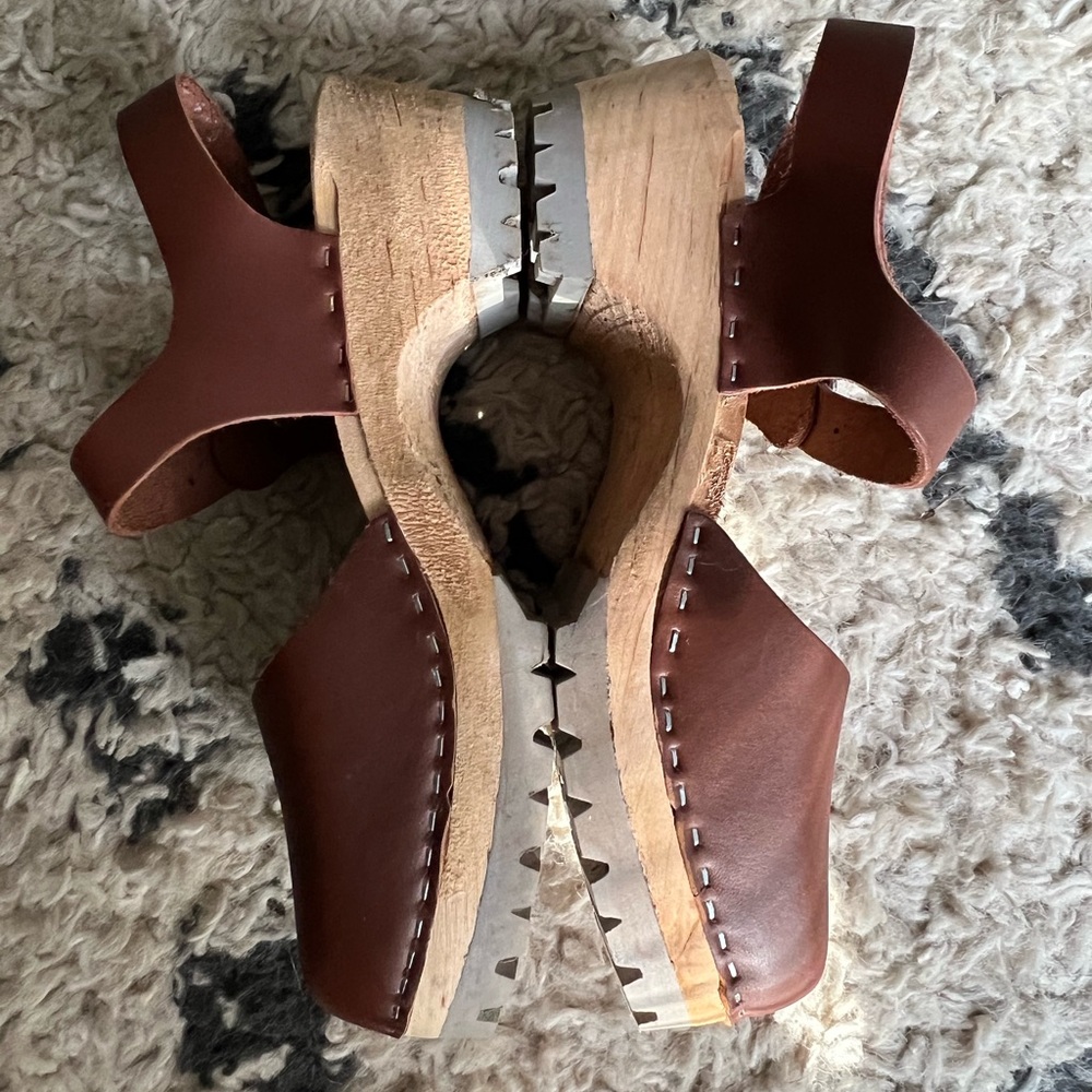 MIA Tan Brown Genuine Leather Clogs Strap Women Size 40 ABBA Swedish Y2K